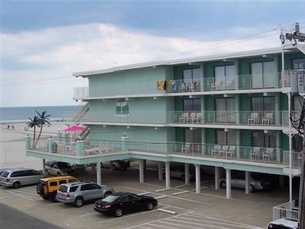 וויילדווד קרסט Four Winds Condo Motel חדר תמונה