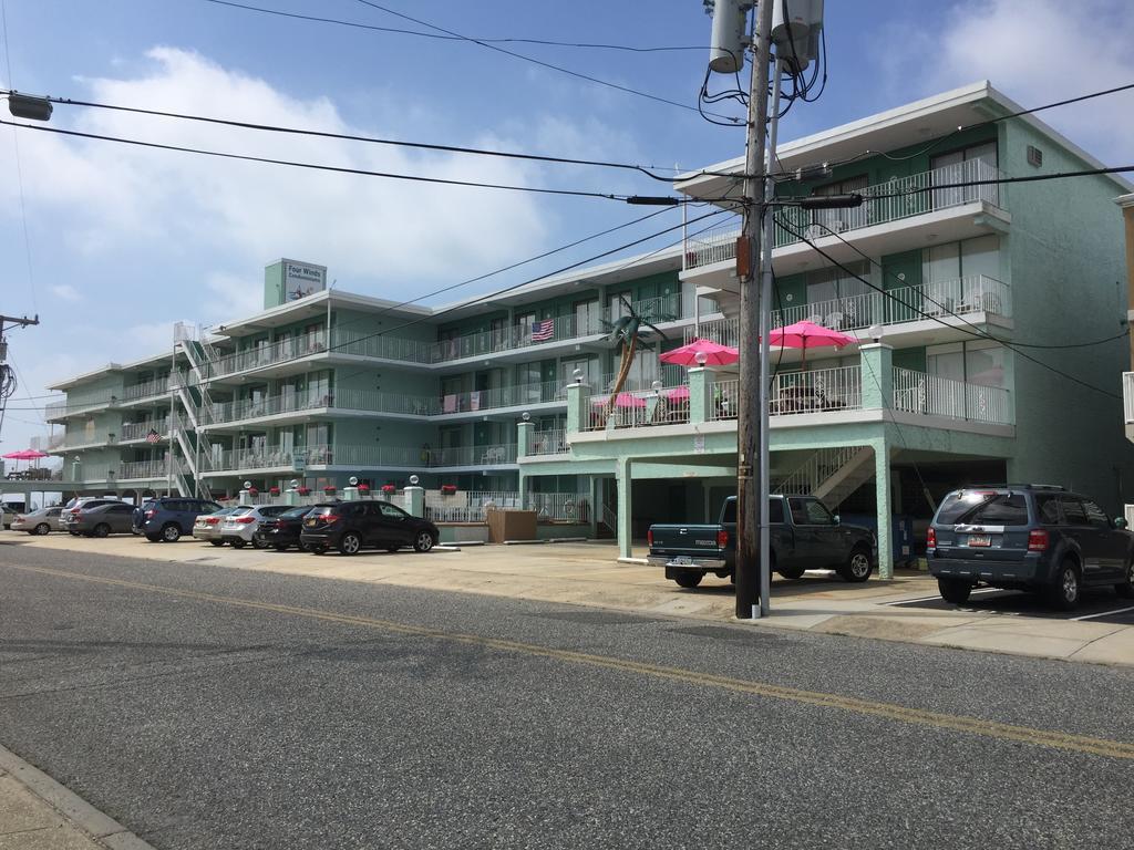 וויילדווד קרסט Four Winds Condo Motel מראה חיצוני תמונה