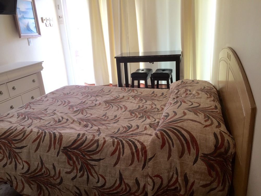 וויילדווד קרסט Four Winds Condo Motel מראה חיצוני תמונה