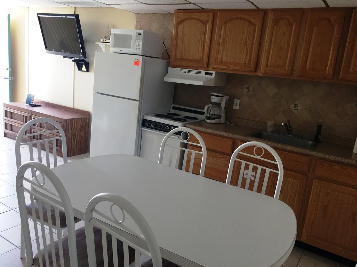 וויילדווד קרסט Four Winds Condo Motel מראה חיצוני תמונה
